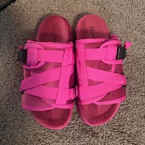 Bubblegum Pink Draco Slides size 5/6